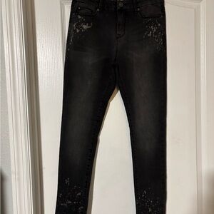 Women's Black Skinny Jeans